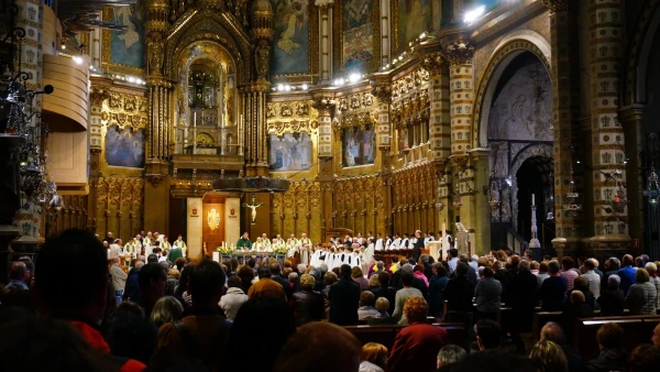 Хор мальчиков Монсеррат считается одной из старейших певческих академий в Европе и славится высоким качеством исполнения духовной музыки. Он принимает участие во всех торжественных литургиях, а также почти каждый день (кроме субботы и каникул) устраи