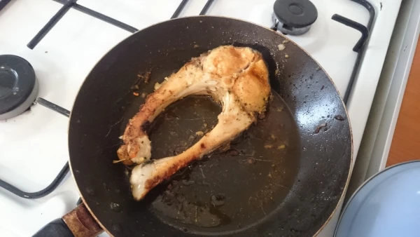 Сом жареный. 
