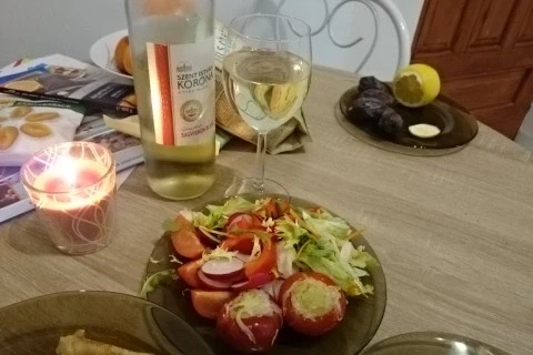 Ужинаю