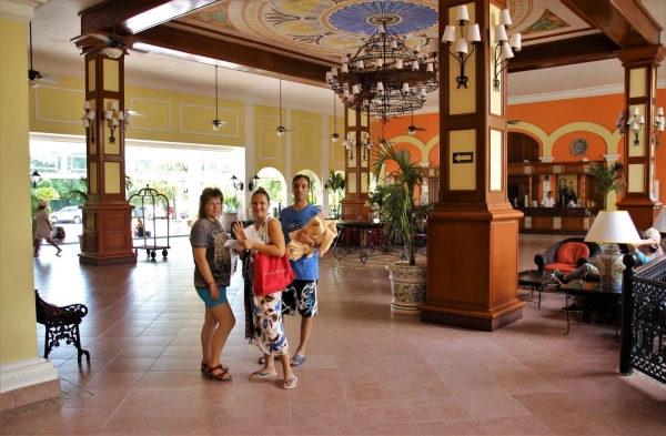Отель "ClubHotel Riu Tequila All Inclusive" 5*. Лобби.