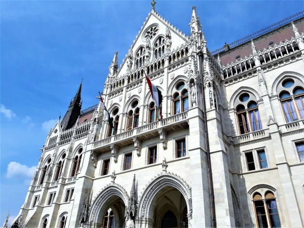 Парламент