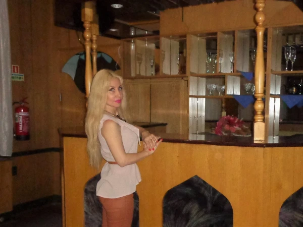 В оотеле
