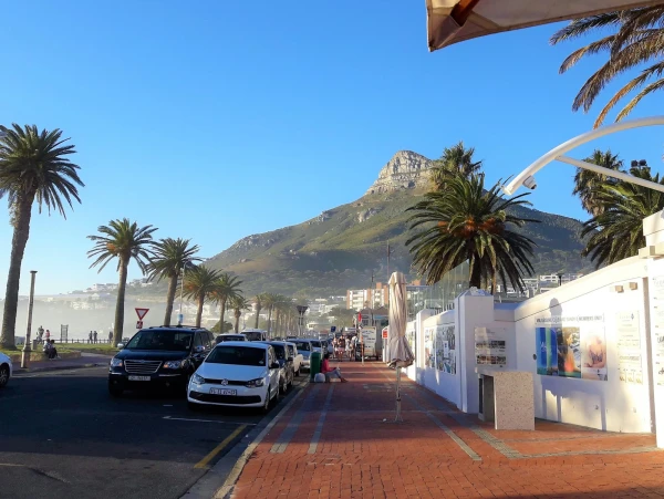 Наш район Camps Bay