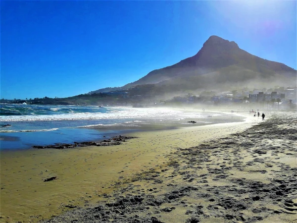 Пляж Camps Bay