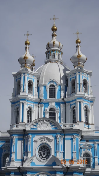 Воскресенский Всех учебных заведений Смольный Собор...