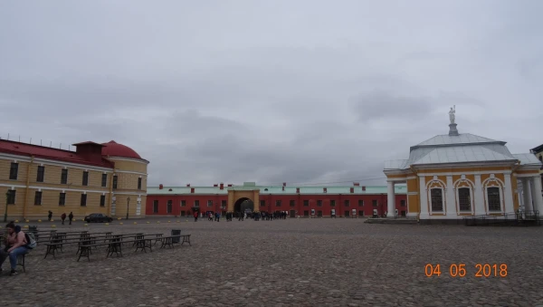 Прогулка по Петропавловской крепости...