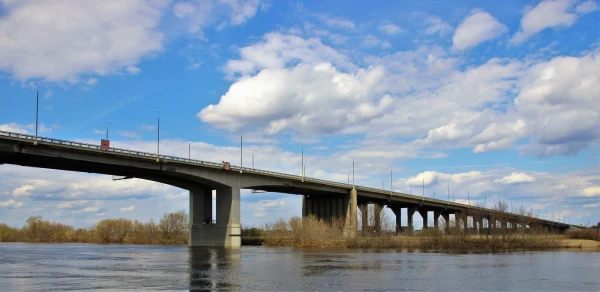 Автодорожный мост на Солотчу.