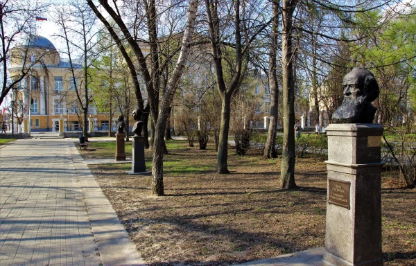 Верхний городской парк (Наташин парк).