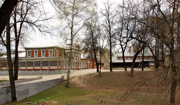 Нижний городской парк, прозванный в народе "Пьяным".