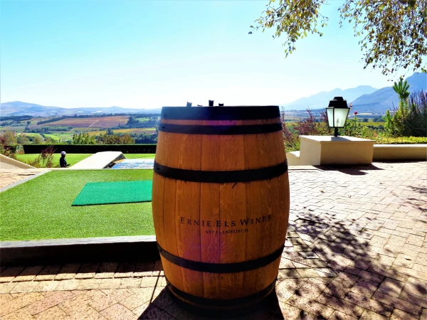 Stellenbosch . Винное хозяйство Ernie Else