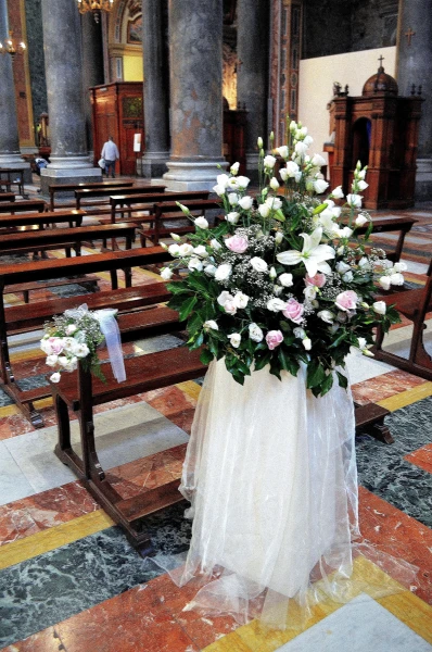 В церкви Сан-Джузеппе-деи-Театини (Chiesa di San Giuseppe dei Teatini)