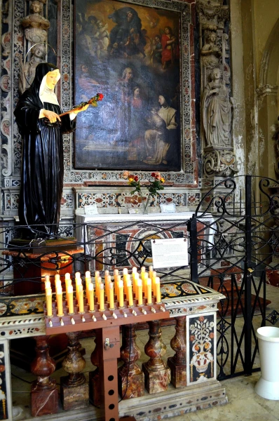 В церкви Святого Доменика (Chiesa di San Domenico)