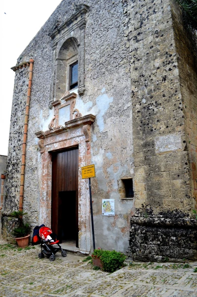 Церковь Святого Альберта (Chiesa di Sant Alberto dei Bianchi)