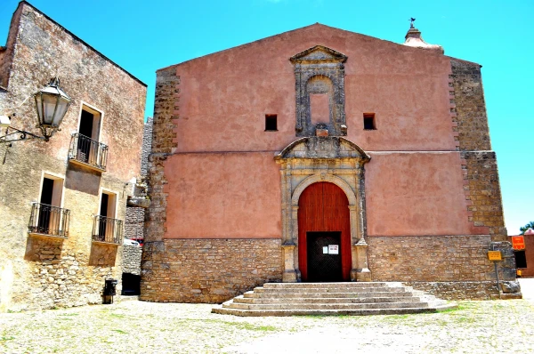 Церковь Сан Джулиано (Chiesa Parrocciale di San Guliano)