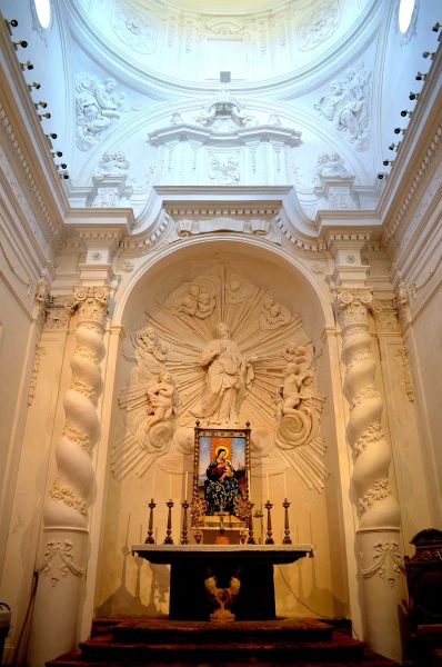 В церкви Сан Джулиано (Chiesa Parrocciale di San Guliano)