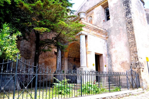 Церковь Святого Франциска (Covento e Chiesa di San Francesco) )