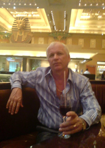 Фото Н. Арбатскому из интернета)) Казино "Sinai Grand"