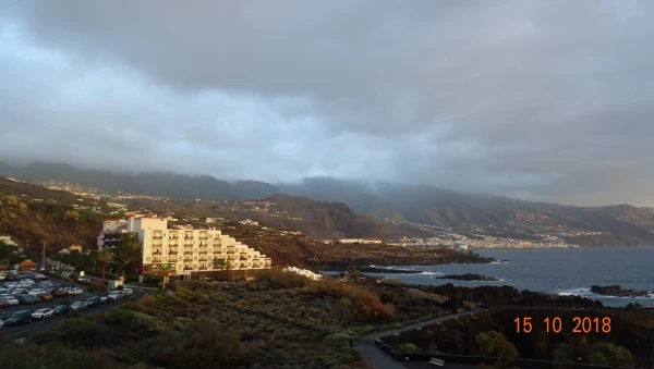 H10 Taburiente Playa: утро в деревне...