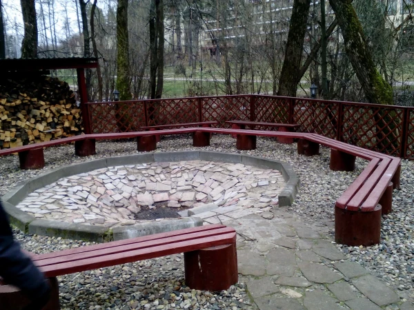 КОСТРОВАЯ ПЛОЩАДКА