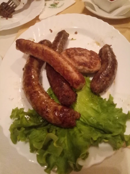 часть мясной тарелки ресторана GORICA 