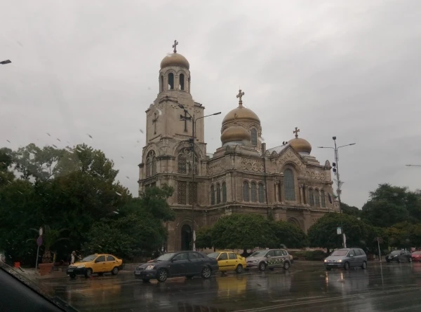 Варна,Кафедральный собор