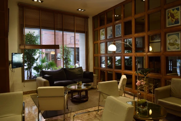отель Duran Hotel&amp;Restaurant 