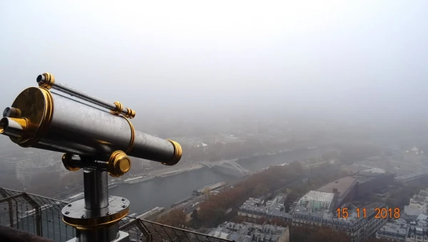 Tour Eiffel, 2e etage: виды...