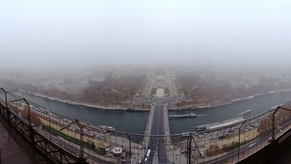 Tour Eiffel, 2e etage: виды...