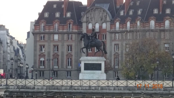 Statue equestre d'Henri IV