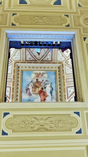 Фрески и лепнина в театре Земпера