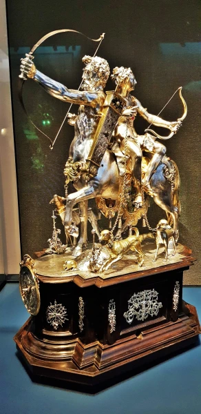Диана и кентавр, 1610 г. серебро, золото, драгоценные камни  