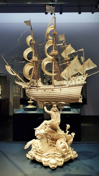 Фрегат из слоновой кости, 1620 г.