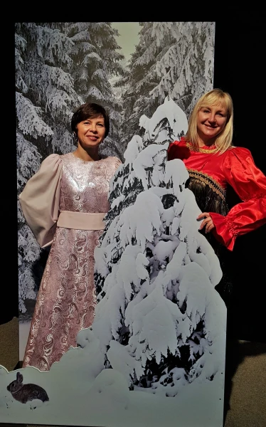 В замке можно примерить костюмы и сфотографироваться в них