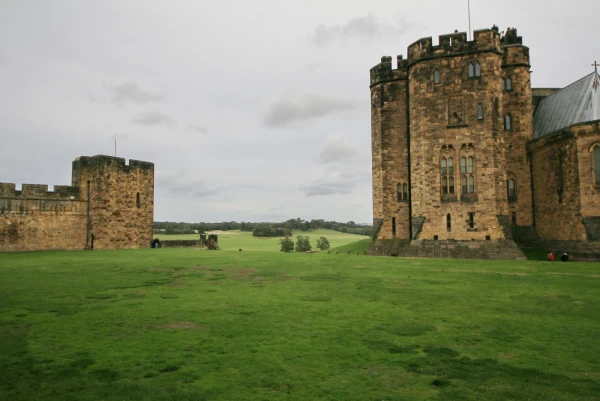 Замок Алник. ALNWICK CASTLE