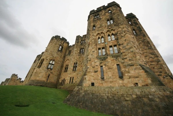 Замок Алник. ALNWICK CASTLE