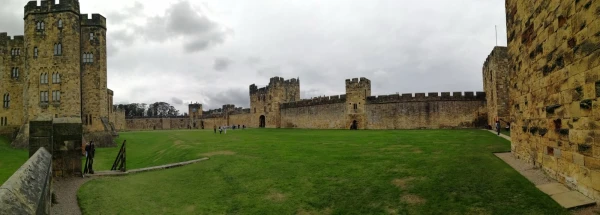 Замок Алник. ALNWICK CASTLE
