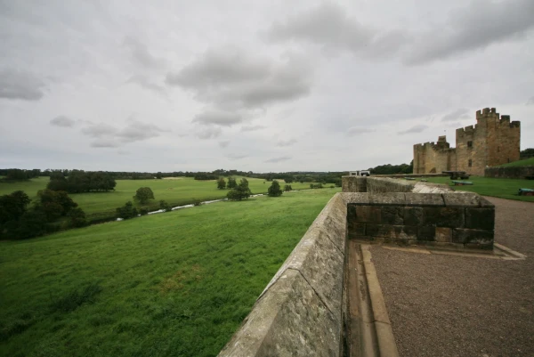 Замок Алник. ALNWICK CASTLE