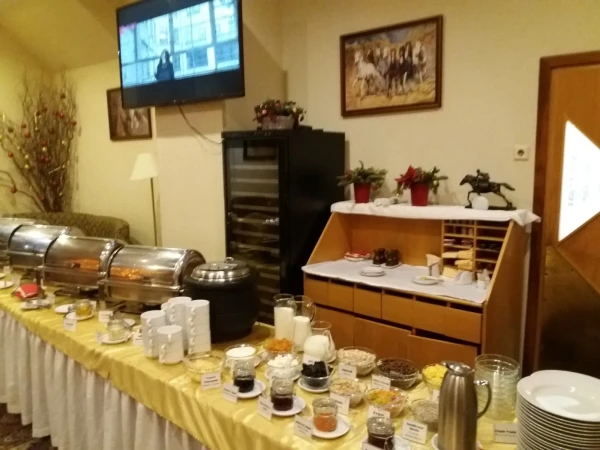в ресторане