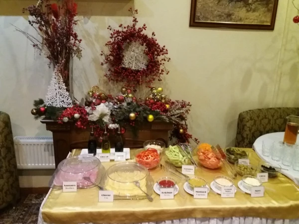 в ресторане