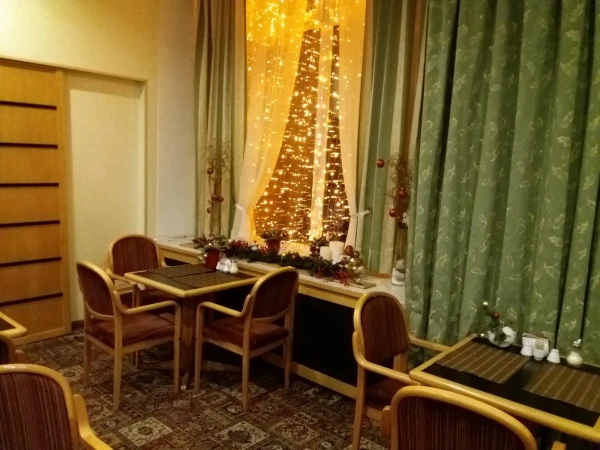 в ресторане