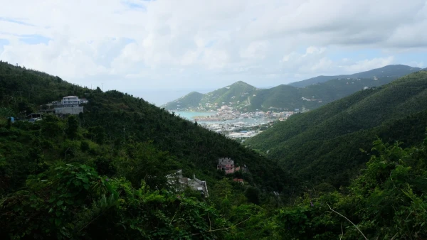 Тортола, Британские Виргинские острова. Вид с Fort Hill