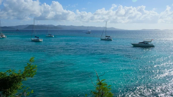 Остров Jost Van Dyke (Йост Ван Дайк). Пляж White Bay