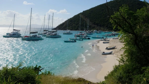 Остров Jost Van Dyke (Йост Ван Дайк). Пляж White Bay