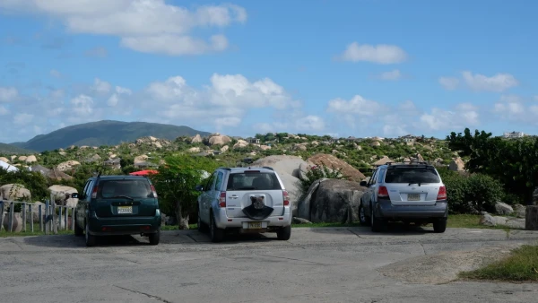 Остров Virgin Gorda. По пути к The Baths (Бани)