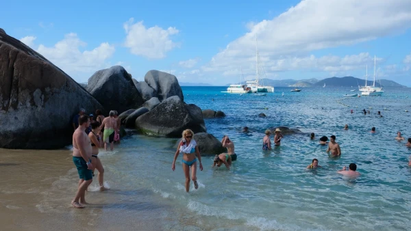 Остров Virgin Gorda. The Baths (Бани)