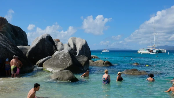 Остров Virgin Gorda. The Baths (Бани)