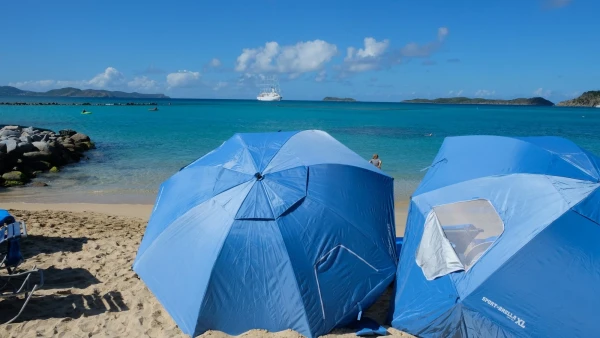 Остров Virgin Gorda. Корабельное барбекю на острове