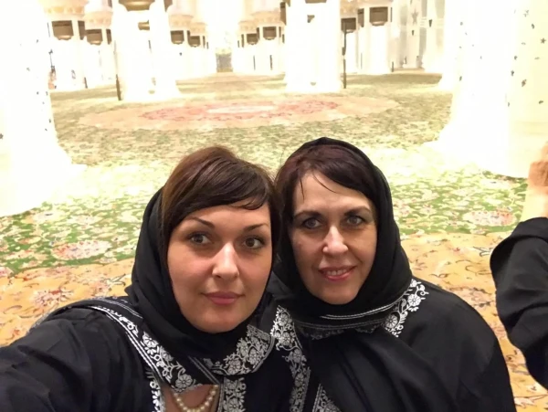 В мечети шейха Заеда
