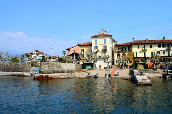 Подходим к острову Рыбаков (Isola dei Pescatore)