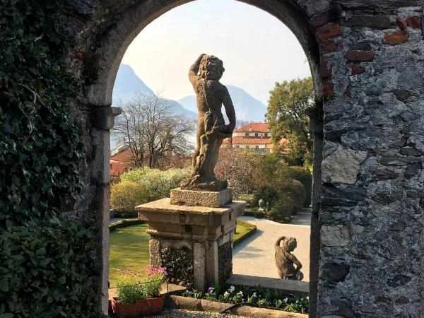 На Изола Белла (Isola Bella). В дворцовом парке